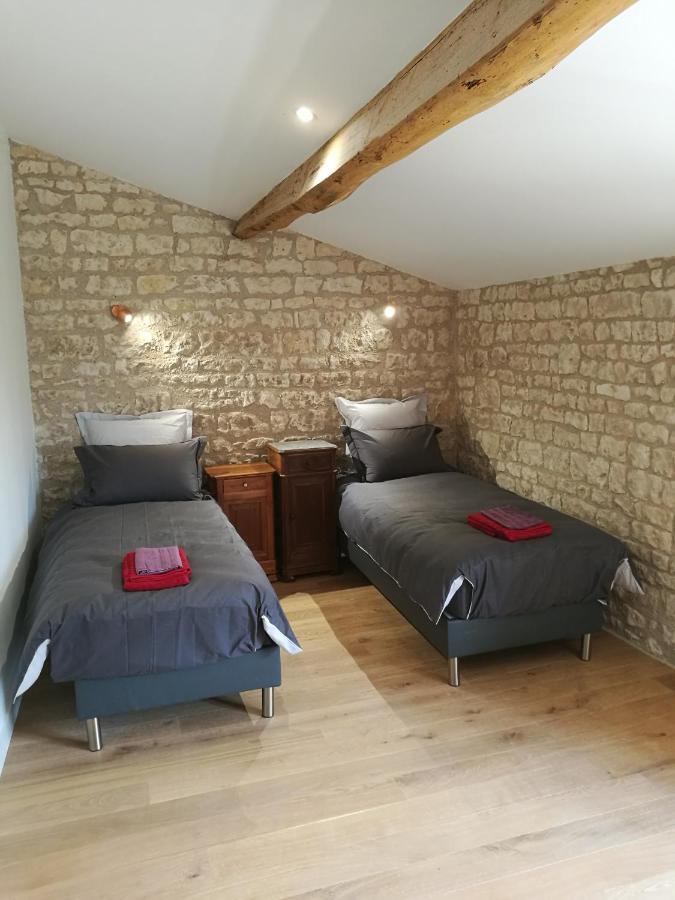 Chateau Des Loups - Les Cypres Echire Dış mekan fotoğraf